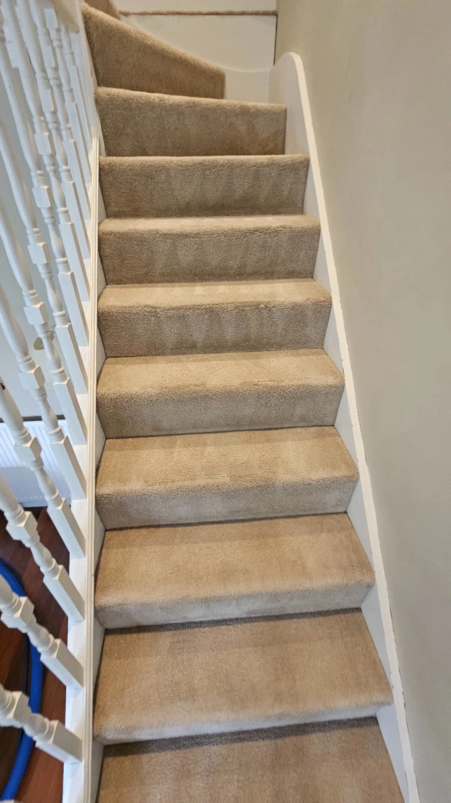 Drapes and Curtain Cleaning in London